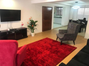 Tarrow Apartment